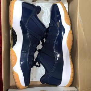 Air Jordan 11 Retro Low